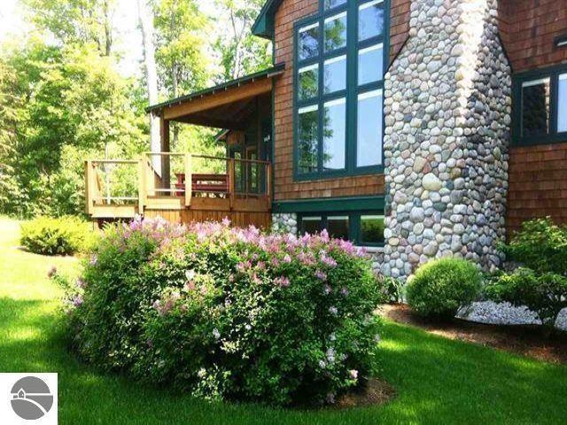 1636 Ness Rd, Frankfort, MI 49635