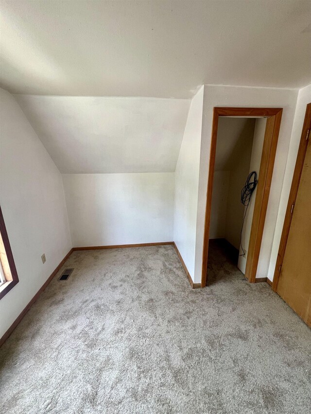 823 Pine Ave, Alma, MI 48801