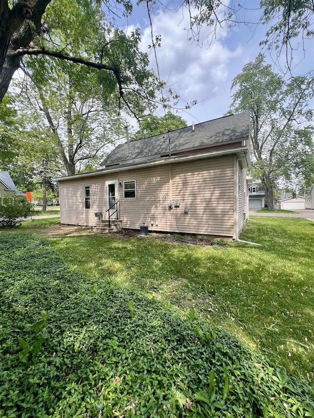 823 Pine Ave, Alma, MI 48801