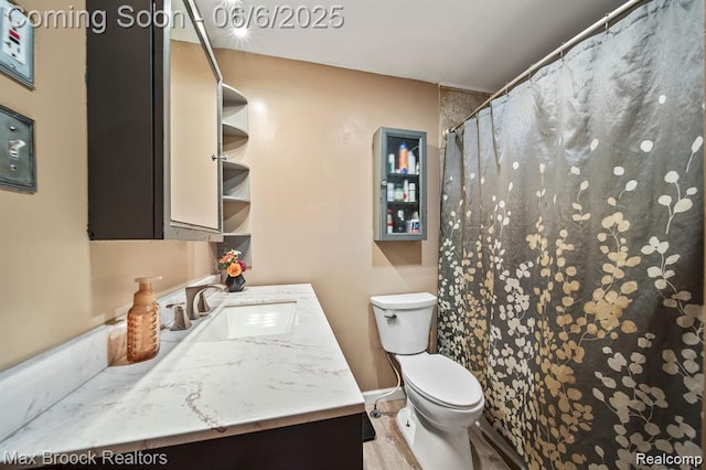 7713 Jackson St, Taylor, MI 48180 - full bath featuring vanity and toilet
