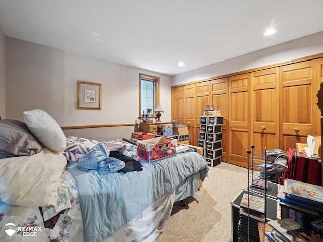 9705 Burning Tree Dr, Grand Blanc, MI 48439 - carpeted bedroom with recessed lighting