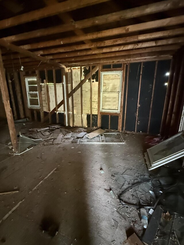 11108 Silver Lake Rd, South Lyon, MI 48178 - view of miscellaneous room