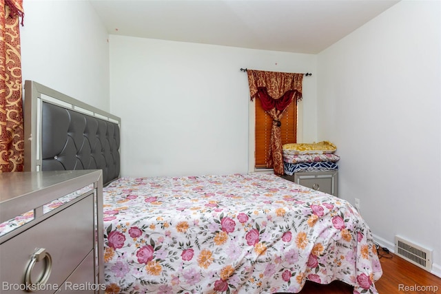 20811 Doepfer Rd, Warren, MI 48091 - bedroom with wood finished floors