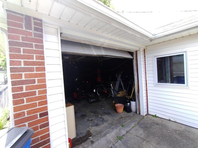 8383 Dixie Ln, Dearborn Heights, MI 48127 - garage with asphalt driveway