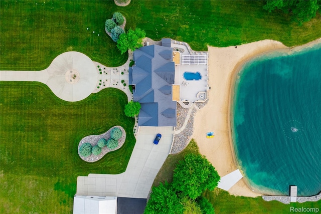 6312 S Graham Rd, Saint Charles, MI 48655 - aerial view of a pool