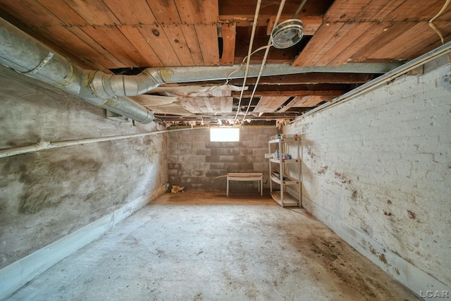 603 Company St, Adrian, MI 49221 - view of below grade area