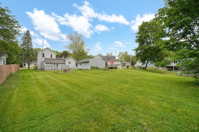 603 Company St, Adrian, MI 49221 - view of yard