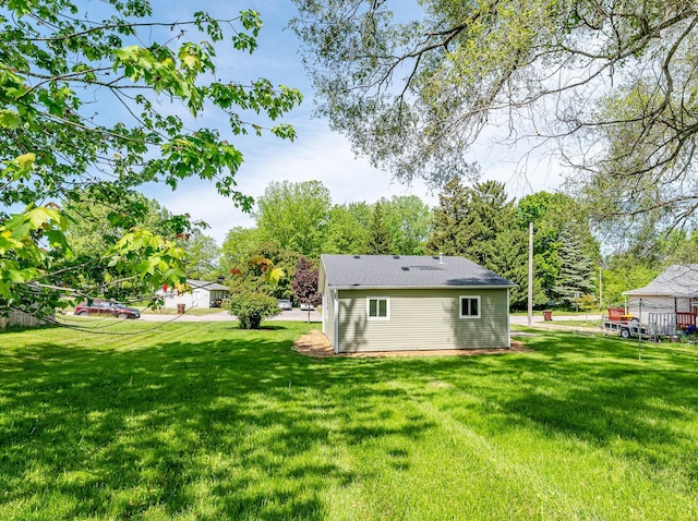 607 S Mill St, Saint Louis, MI 48880 - view of grassy yard with view of scattered trees