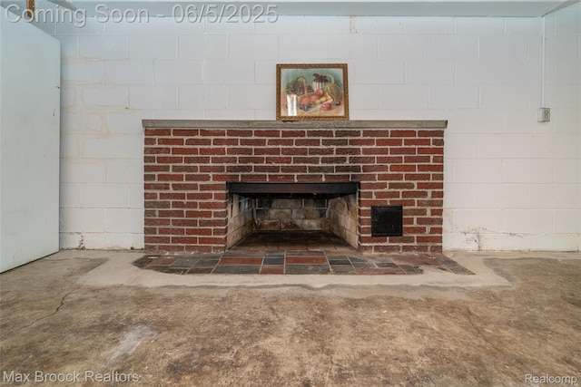 16926 Beverly Rd, Beverly Hills, MI 48025 - detailed view of a fireplace