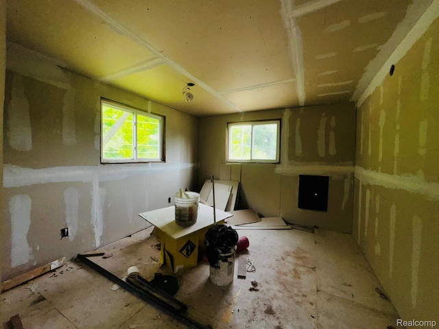 9617 Portage Trl, White Lake, MI 48386 - view of below grade area
