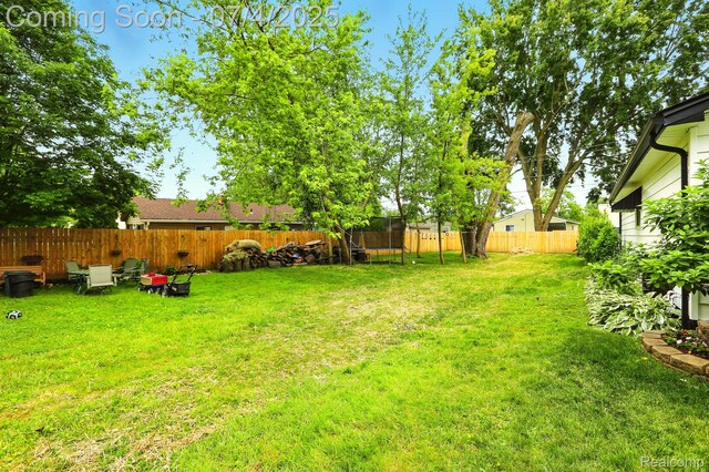 201 Parkdale Ave, Pontiac, MI 48340 - photo 3