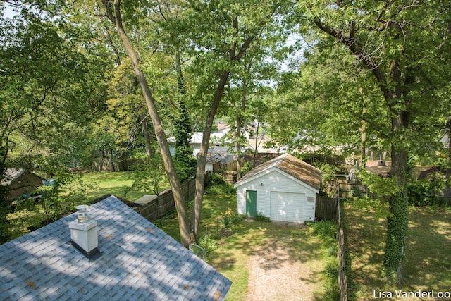 1819 Willis Ave NW, Grand Rapids, MI 49504 - view of yard with an outbuilding and a detached garage