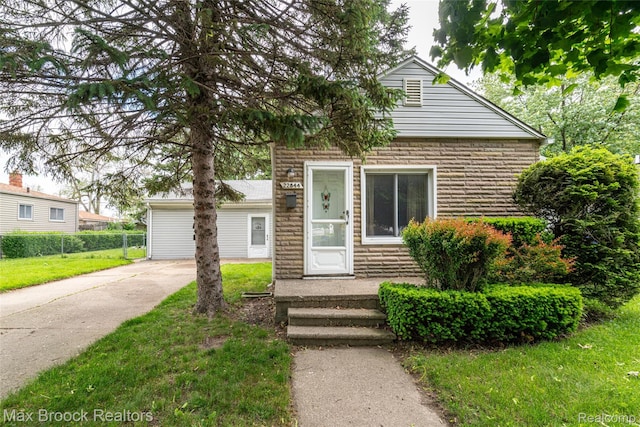 22844 Heussner Ave, Warren, MI 48089 - photo 1