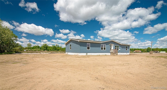5730 Cavendar Dr, Mount Pleasant, MI 48883 - view of front of home