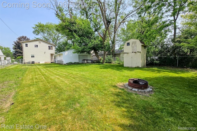 3180 Eastwood Dr, Rochester Hills, MI 48309 - photo 41