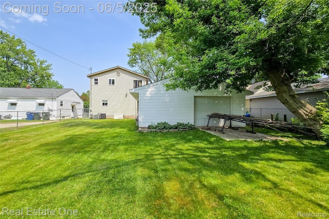 3180 Eastwood Dr, Rochester Hills, MI 48309 - photo 42