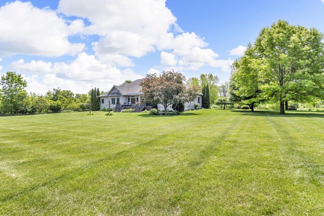 10575 Darrel Dr, Hanover, MI 49241 - view of green lawn