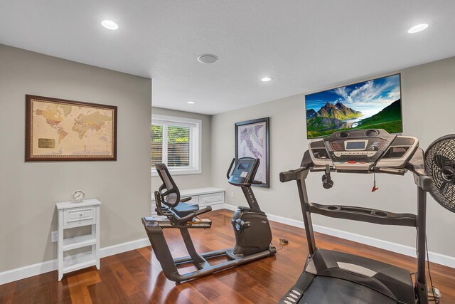 10575 Darrel Dr, Hanover, MI 49241 - exercise room featuring wood finished floors, recessed lighting, and baseboards