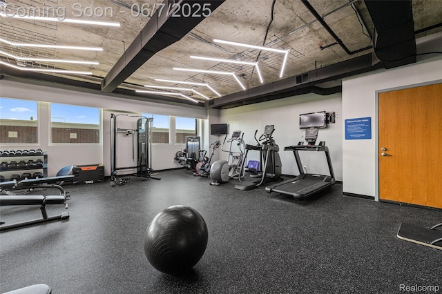 100 W 5th St Unit 504, Royal Oak, MI 48067 - workout area with baseboards