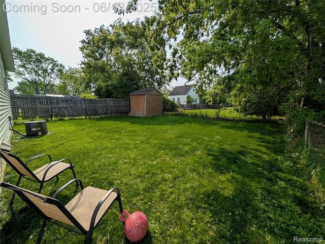 3070 Strong Hts, Grand Blanc, MI 48507 - view of yard with central AC unit