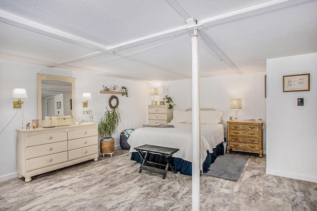 681 Gilead Shores Dr, Bronson, MI 49028 - bedroom featuring baseboards