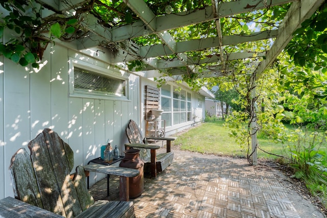3030 Eastland Rd, Muskegon, MI 49441 - view of patio / terrace