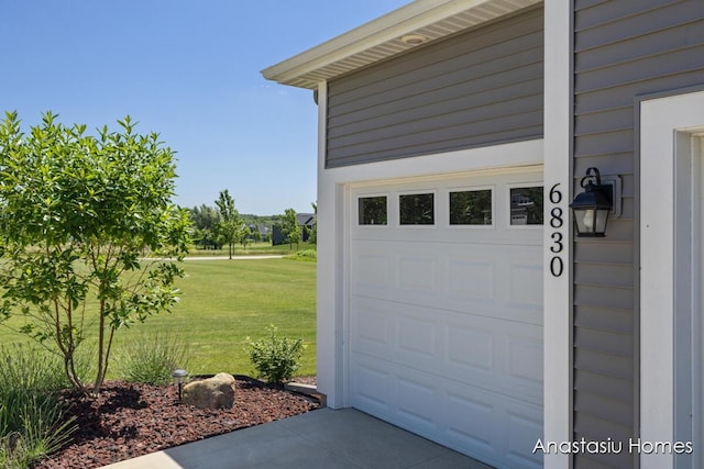 6830 Golden Vw SE, Grand Rapids, MI 49512 - view of garage