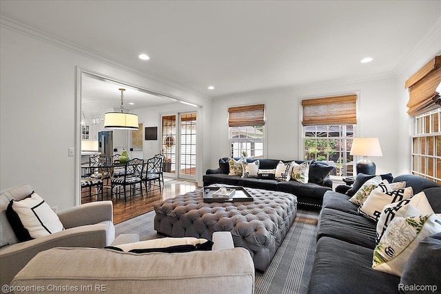 364 Chesterfield Ave, Birmingham, MI 48009 - living area featuring wood finished floors, crown molding, and recessed lighting