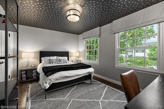 364 Chesterfield Ave, Birmingham, MI 48009 - bedroom featuring wood finished floors and baseboards