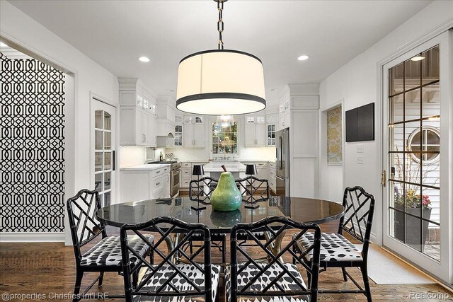 364 Chesterfield Ave, Birmingham, MI 48009 - dining area featuring wood finished floors, recessed lighting, and baseboards
