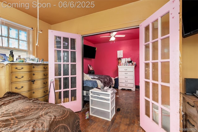 1475 Atkinson St, Detroit, MI 48206 - bedroom with wood finished floors