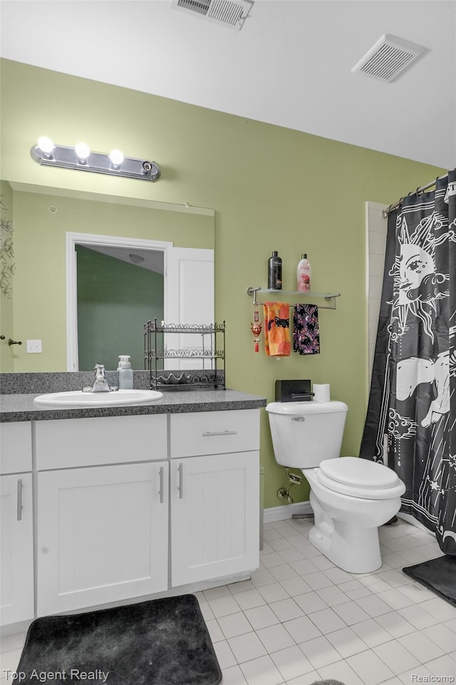 11685 Squiers Blvd, Utica, MI 48315 - bathroom featuring vanity and tile patterned floors