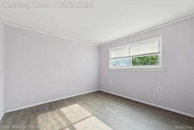 21426 Syracuse Ave, Warren, MI 48091 - empty room with baseboards and wood finished floors