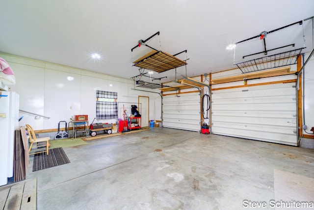 19151 Pine Grove Ct, Spring Lake, MI 49456 - view of garage