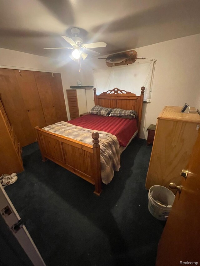 8415 Cappy Ln, Swartz Creek, MI 48473 - bedroom featuring carpet floors and ceiling fan