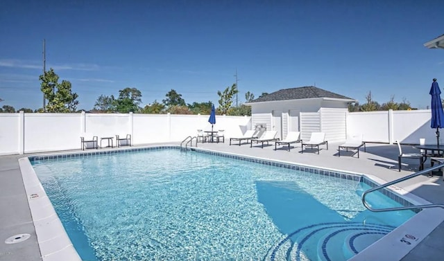 917 Harbor Dr E, Saint Joseph, MI 49085 - view of pool with a patio