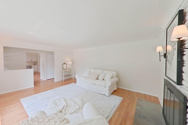 2113 12th St, Wyandotte, MI 48192 - living area featuring wood finished floors and baseboards