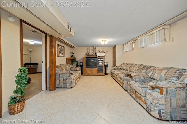 11322 Leverne, Redford, MI 48239 - living area featuring light tile patterned floors