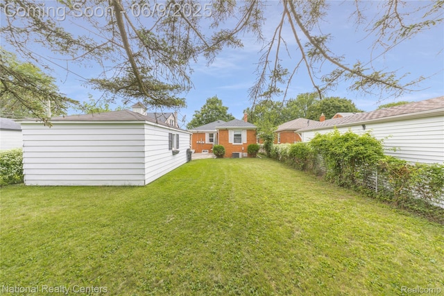 11322 Leverne, Redford, MI 48239 - view of yard