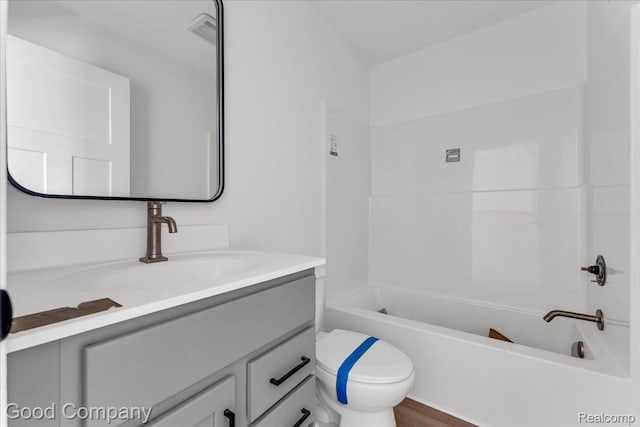 2827 16th St, Detroit, MI 48216 - bathroom featuring vanity and bathing tub / shower combination
