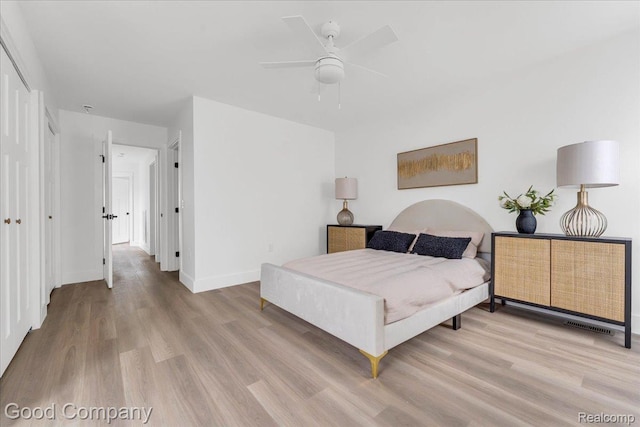 2827 16th St, Detroit, MI 48216 - bedroom with wood finished floors and baseboards