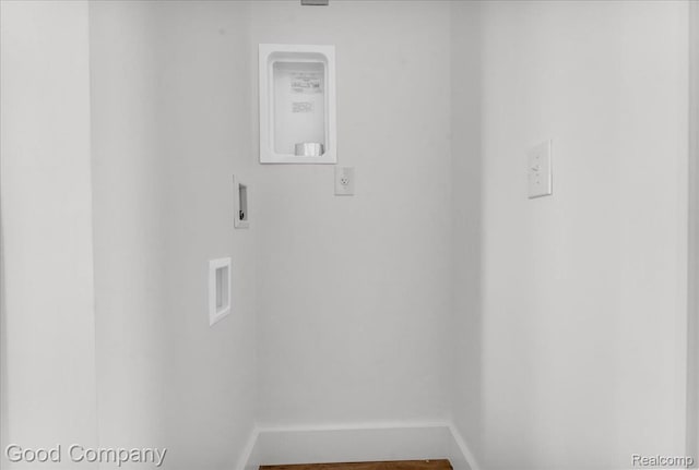 2827 16th St, Detroit, MI 48216 - laundry room with hookup for a washing machine and electric dryer hookup