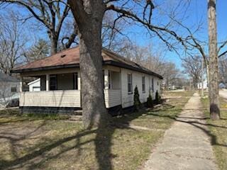 32 Crescent Ave, Muskegon Heights, MI 49444 - photo 2
