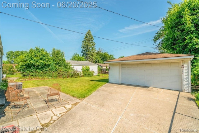32622 Parkwood St, Westland, MI 48186 - view of detached garage