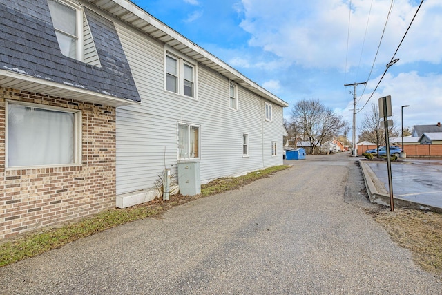 707 Maple St, Big Rapids, MI 49307 - view of asphalt street