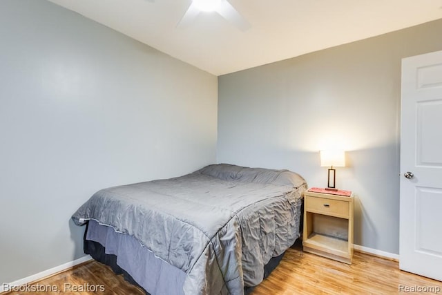 47442 Brent Ct, Chesterfield, MI 48047 - bedroom featuring wood finished floors, baseboards, and ceiling fan