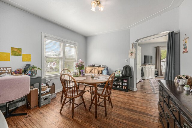 510 Woodlawn St SE, Grand Rapids, MI 49507 - dining area with hardwood / wood-style flooring and baseboards