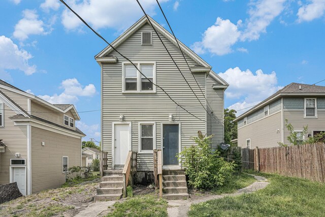510 Woodlawn St SE, Grand Rapids, MI 49507 - view of rear view of house
