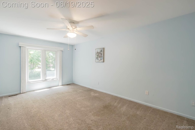 43221 Pointe Dr Unit 57, Clinton Township, MI 48038 - unfurnished room with carpet flooring and ceiling fan