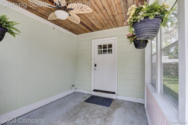 585 Roth Blvd, Clawson, MI 48017 - property entrance with a ceiling fan